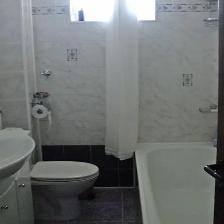 кiparis Guest house *